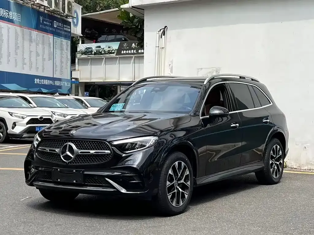 Mercedes-Benz GLC — фото 1
