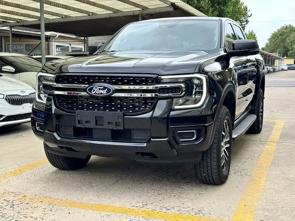 Ford Ranger — фото 1