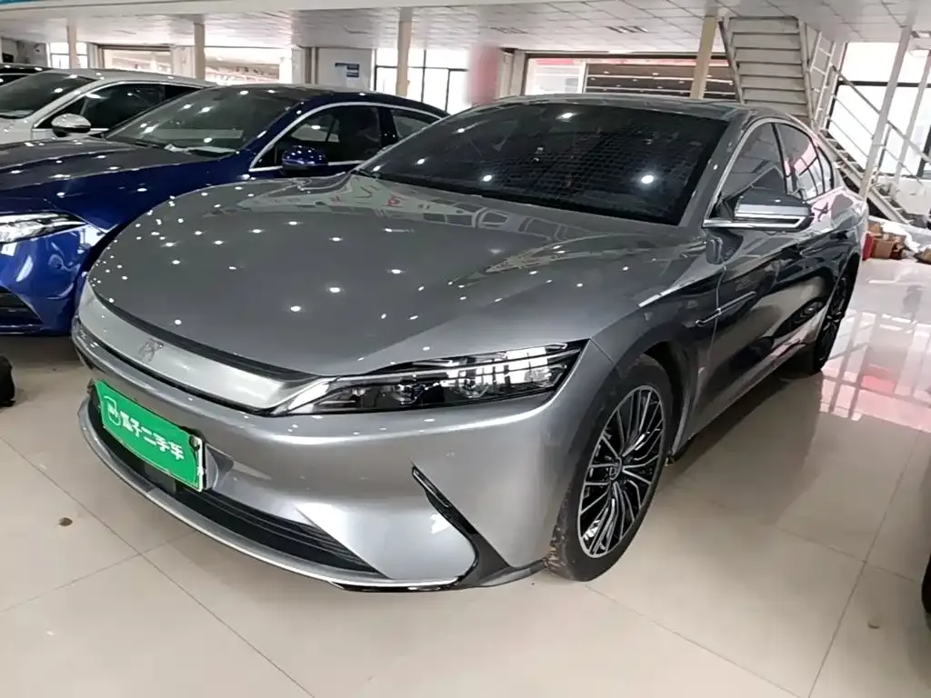 BYD Han — фото 1