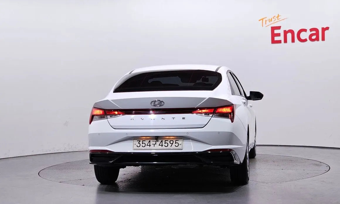 Hyundai AVANTE — фото 6