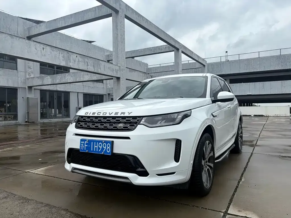 Land Rover Discovery Sport — фото 1