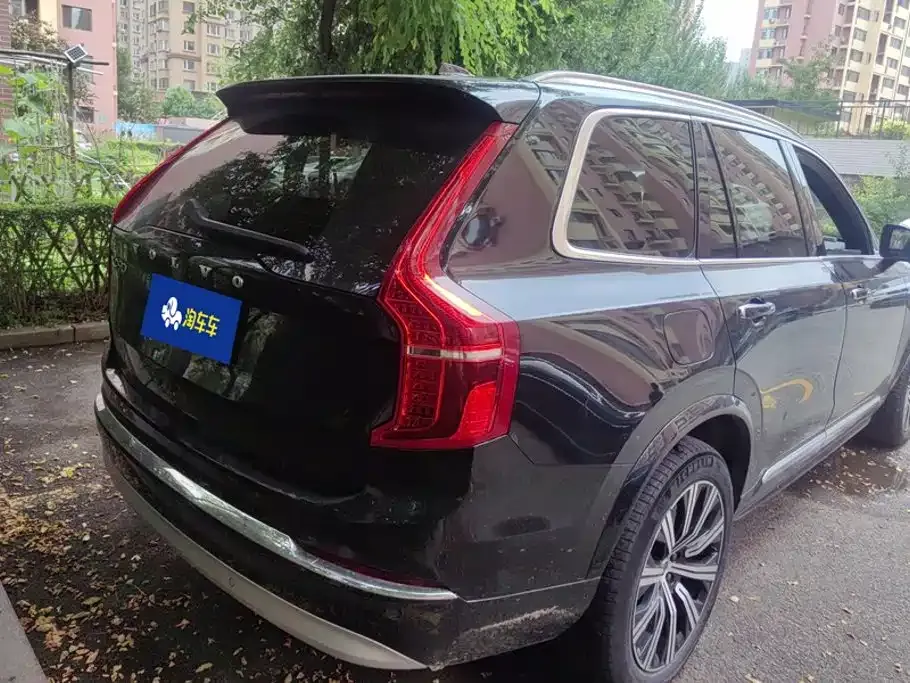 Volvo XC90 — фото 7