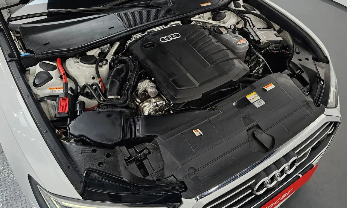Audi A6 — фото 10