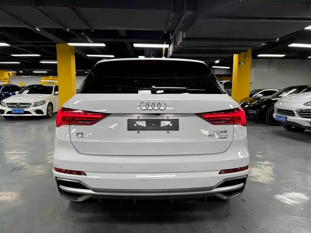 Audi Q3 — фото 3