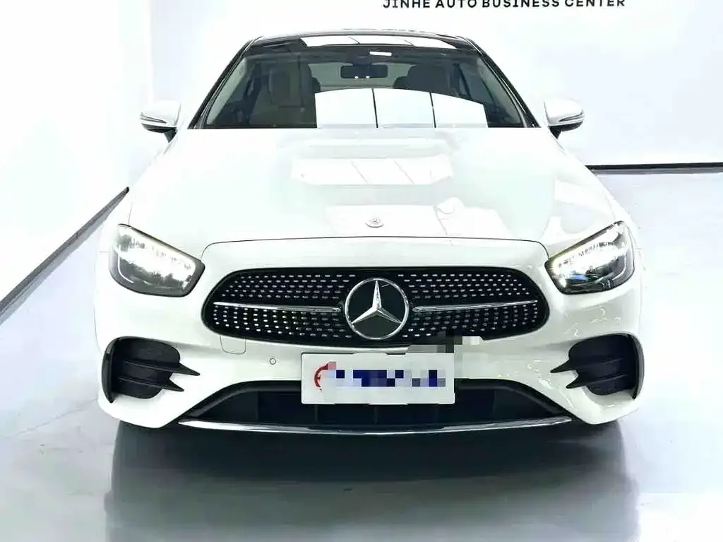 Mercedes-Benz E-Class (Import) — фото 5