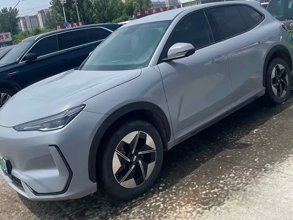 Geely Galaxy E5 — фото 7