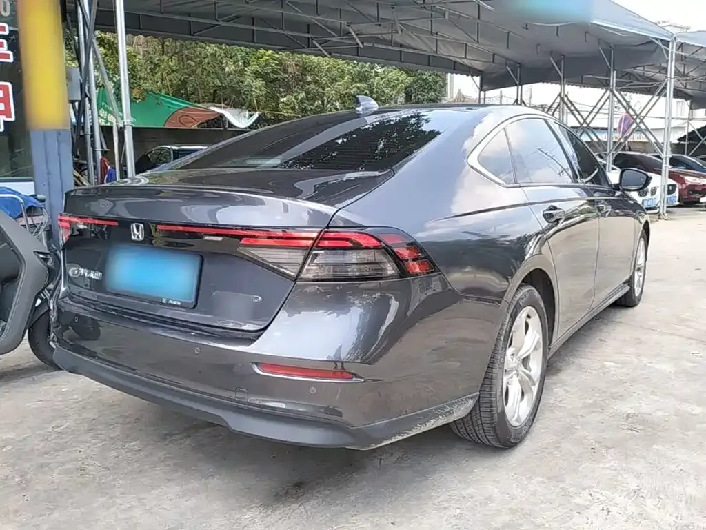 Honda Accord — фото 5