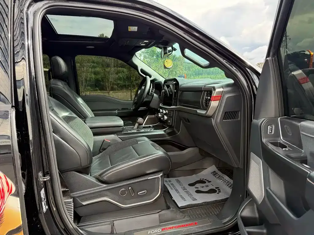 Ford F-150 Raptor — фото 2