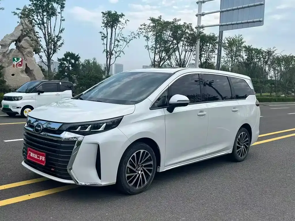 GAC Motor Trumpchi M6 — фото 10