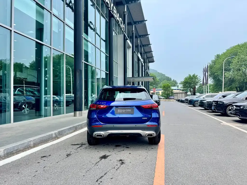 Mercedes-Benz GLA — фото 7