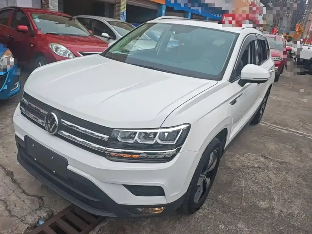 Volkswagen Tharu — фото 1