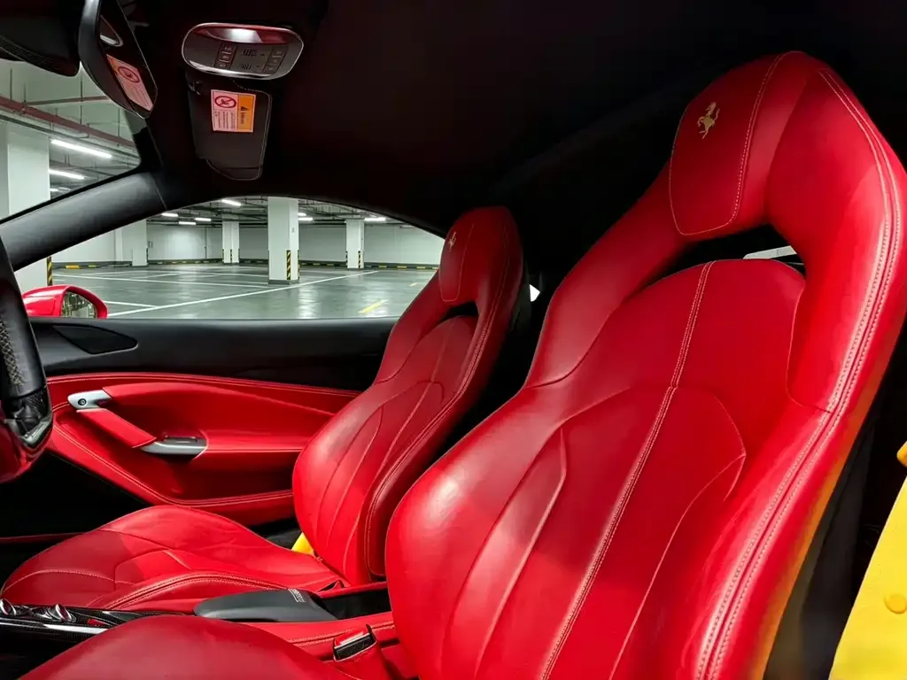 Ferrari F8 — фото 5