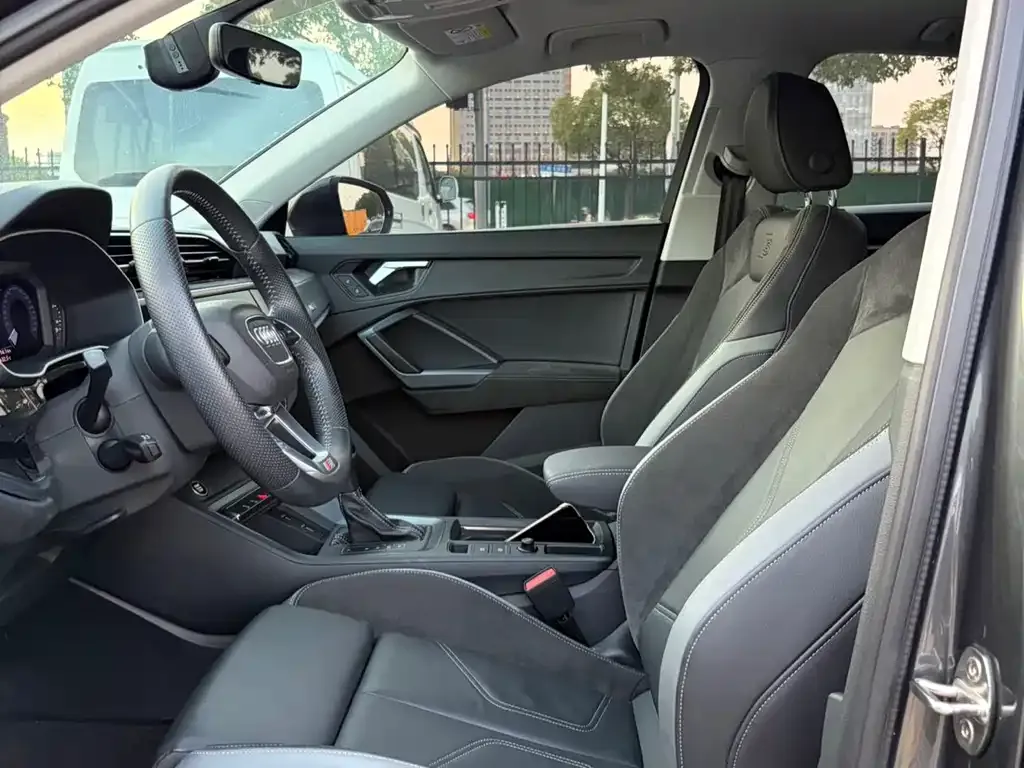 Audi Q3 Sportback — фото 5