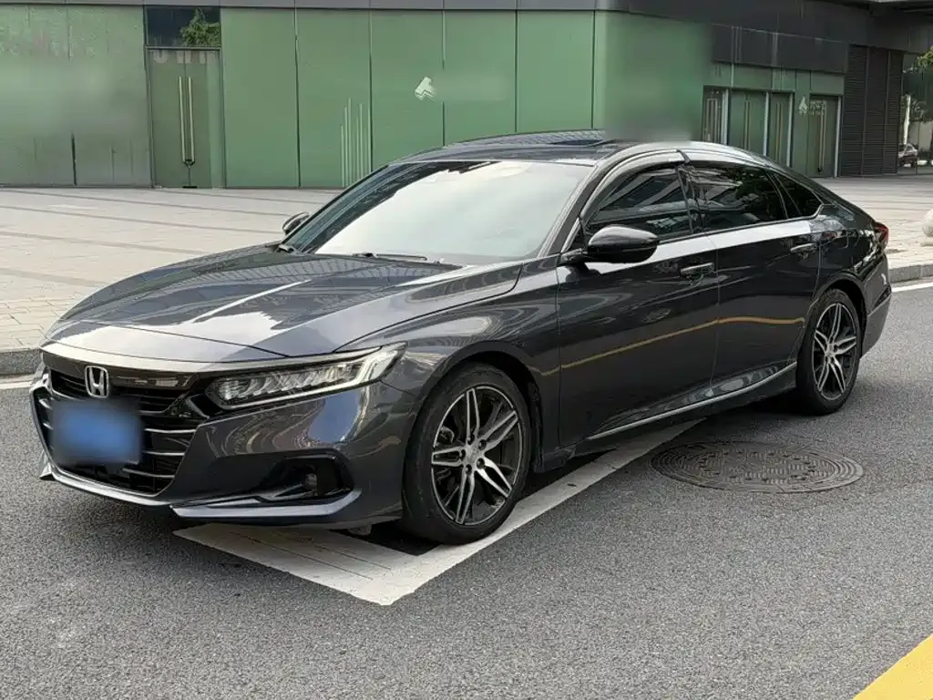 Honda Accord — фото 7