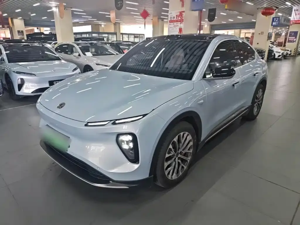 NIO EC6 — фото 8