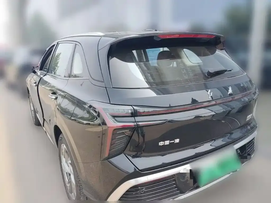 Hongqi HS3 PHEV — фото 2