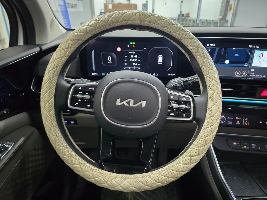 Kia Carnival — фото 10
