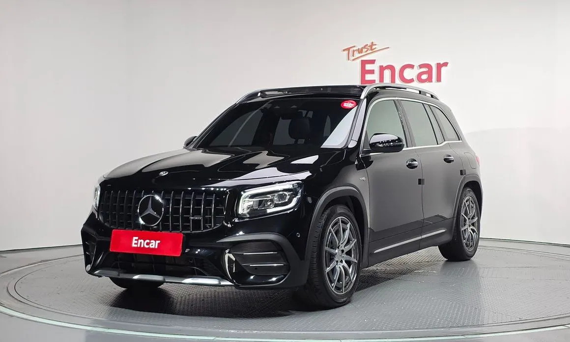 Mercedes-Benz GLB-Class — фото 1