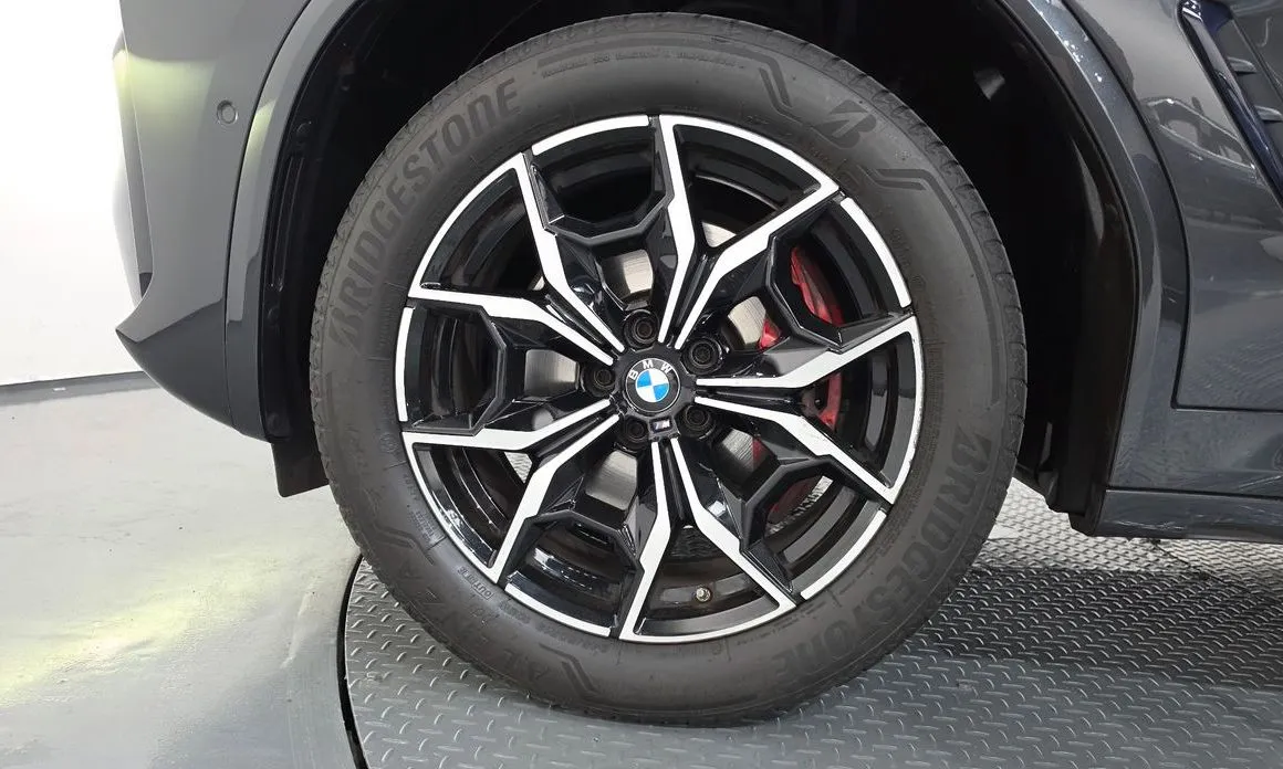 BMW X3 — фото 9