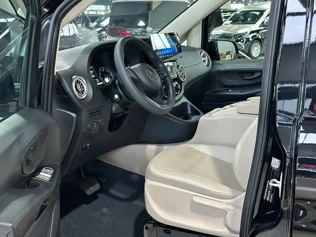 Mercedes-Benz Vito — фото 10