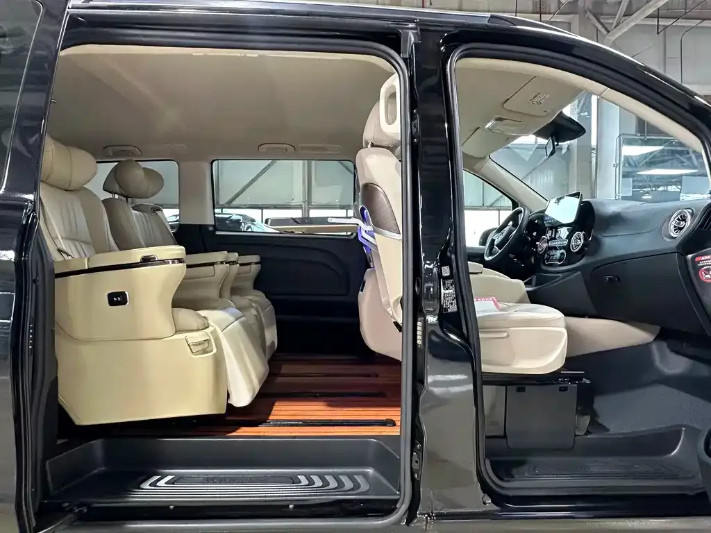 Mercedes-Benz Vito — фото 5