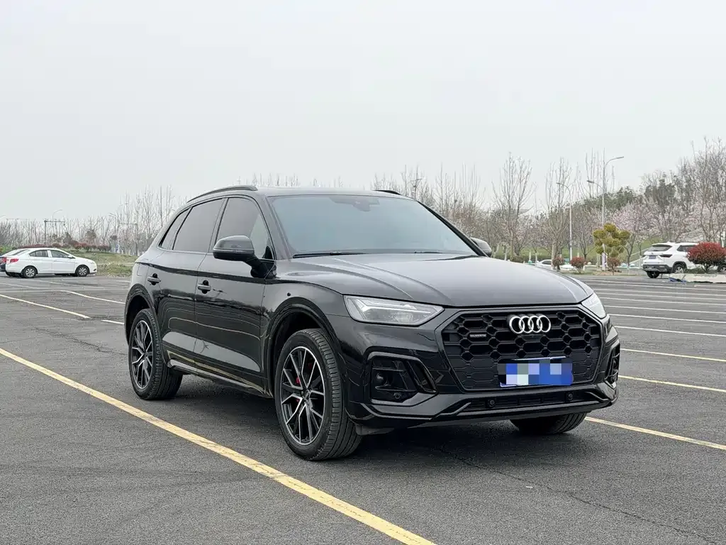 Audi Q5L — фото 2