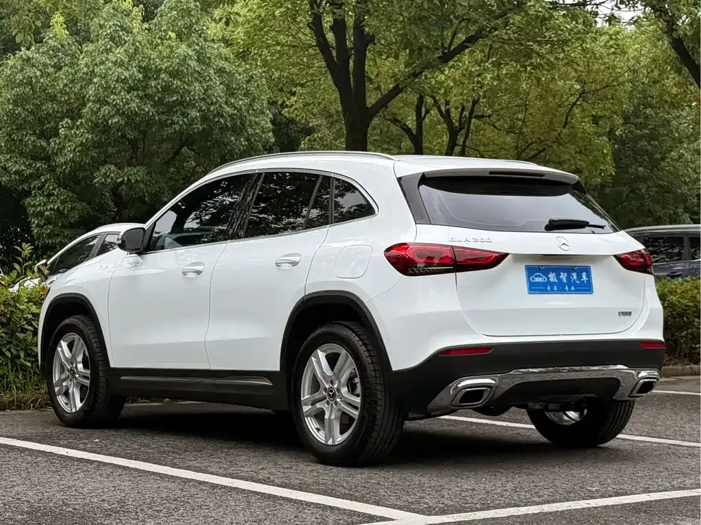 Mercedes-Benz GLA — фото 4