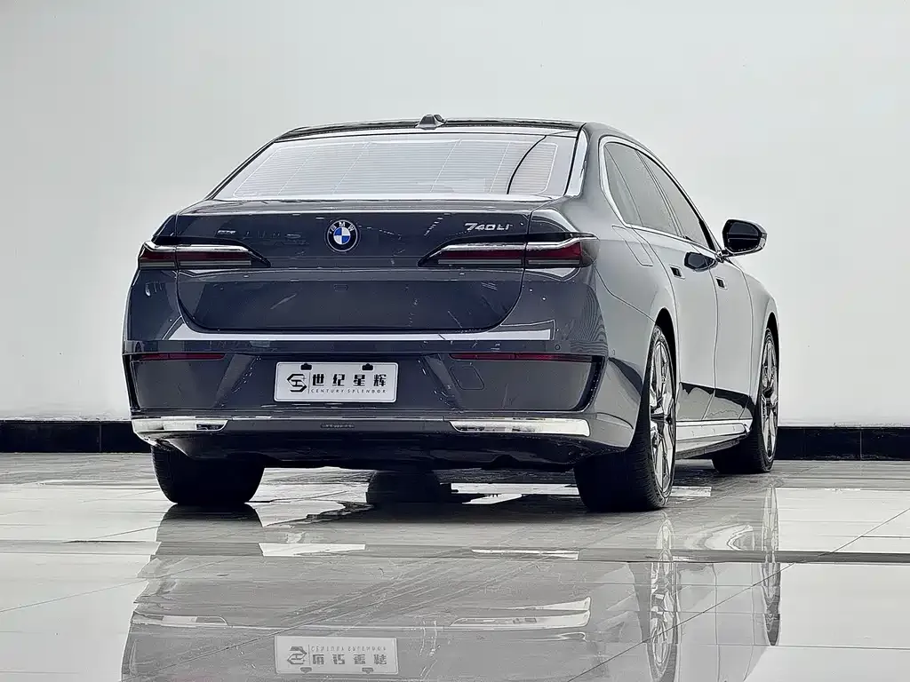 BMW i7 — фото 5