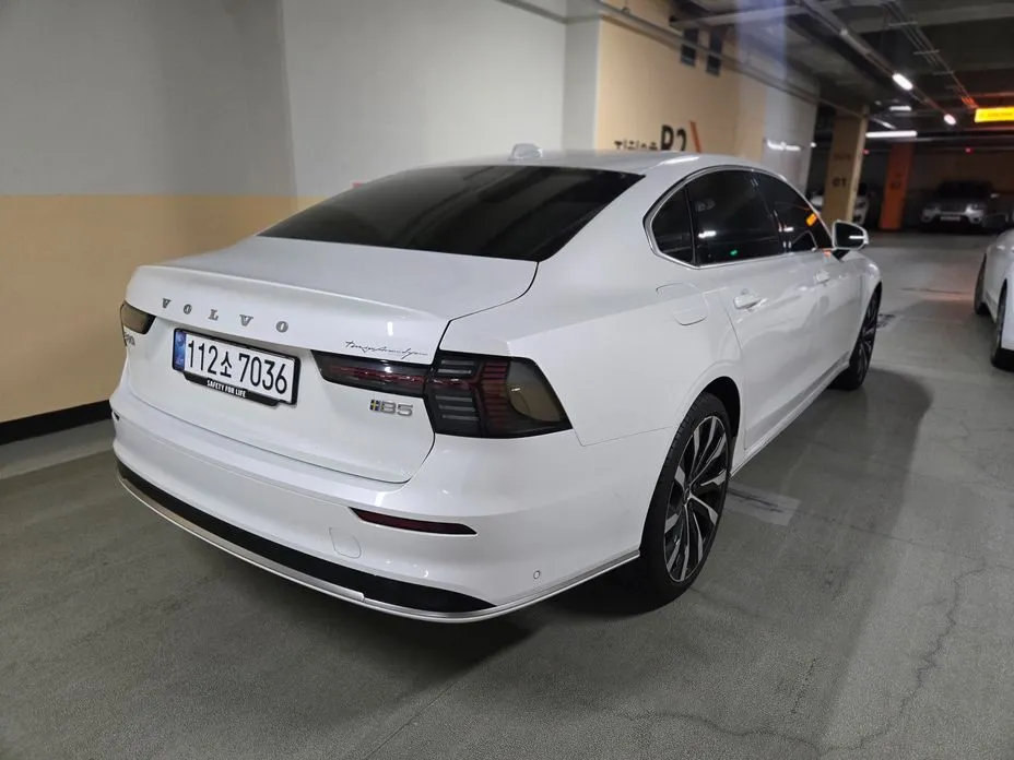Volvo S90 — фото 6