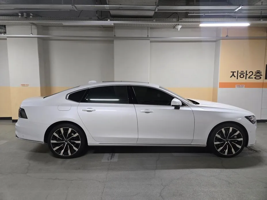 Volvo S90 — фото 4