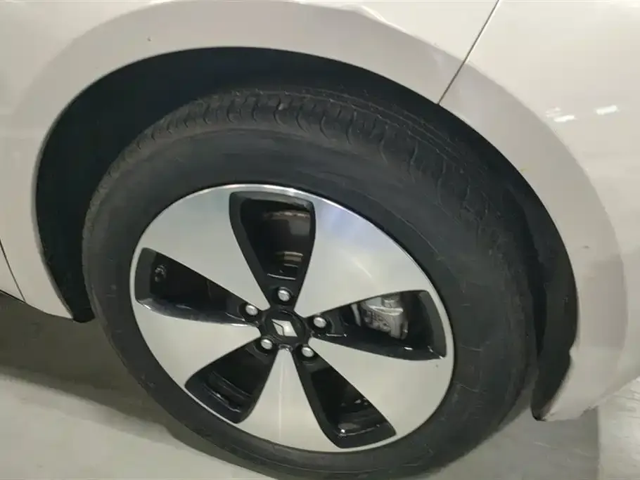 Baojun Yunduo — фото 2