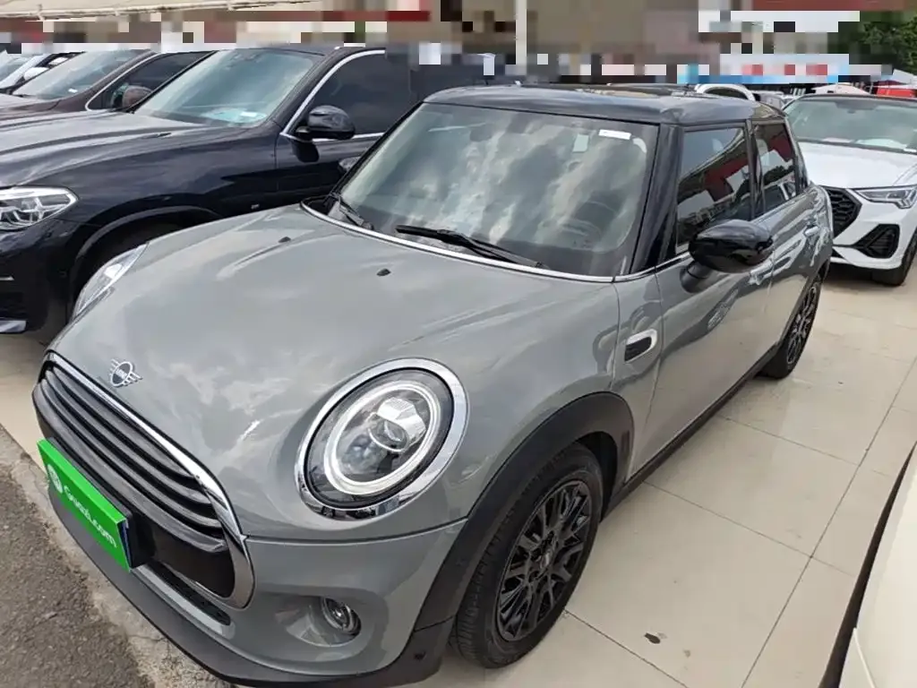 MINI Cooper (3-door) — фото 1