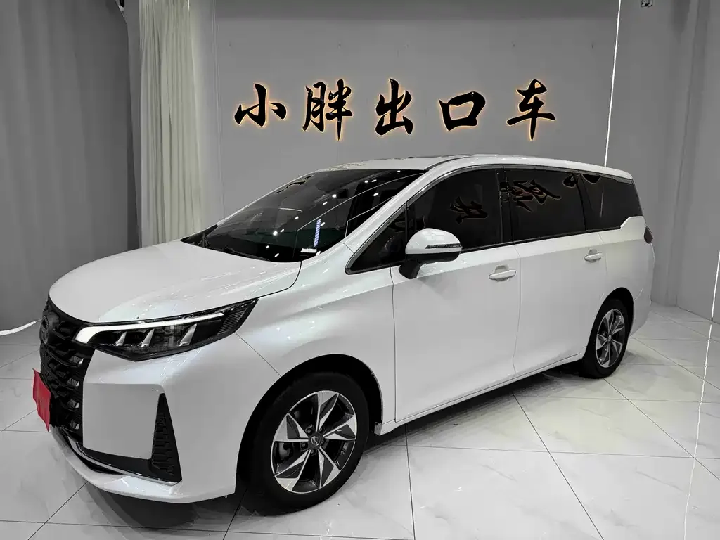 GAC Motor Trumpchi M6 — фото 1
