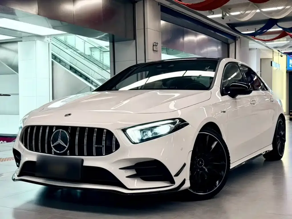Mercedes-Benz A-Class AMG — фото 1