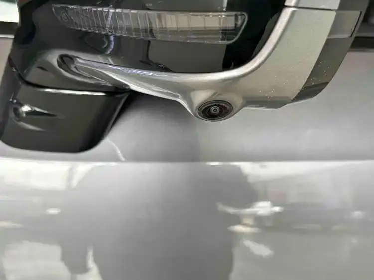 BYD L DM-i — фото 2