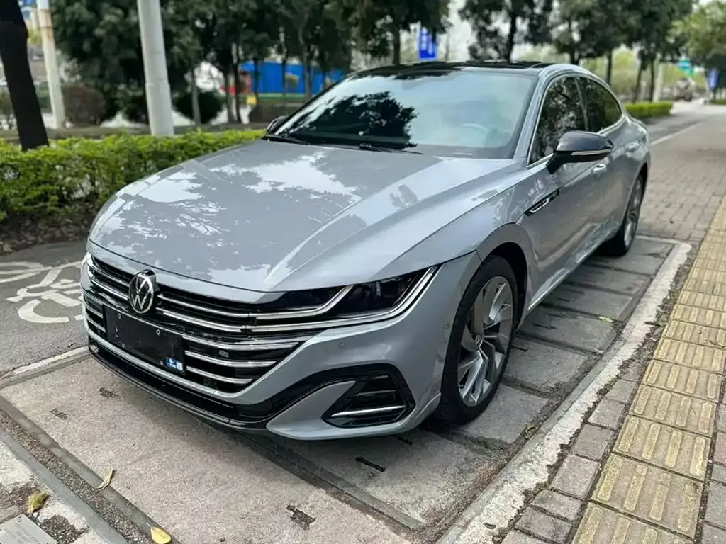 Volkswagen CC — фото 1
