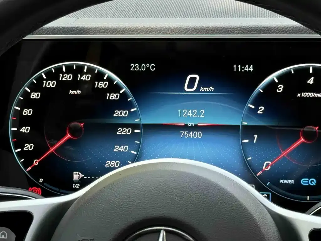 Mercedes-Benz GLE (Import) — фото 8