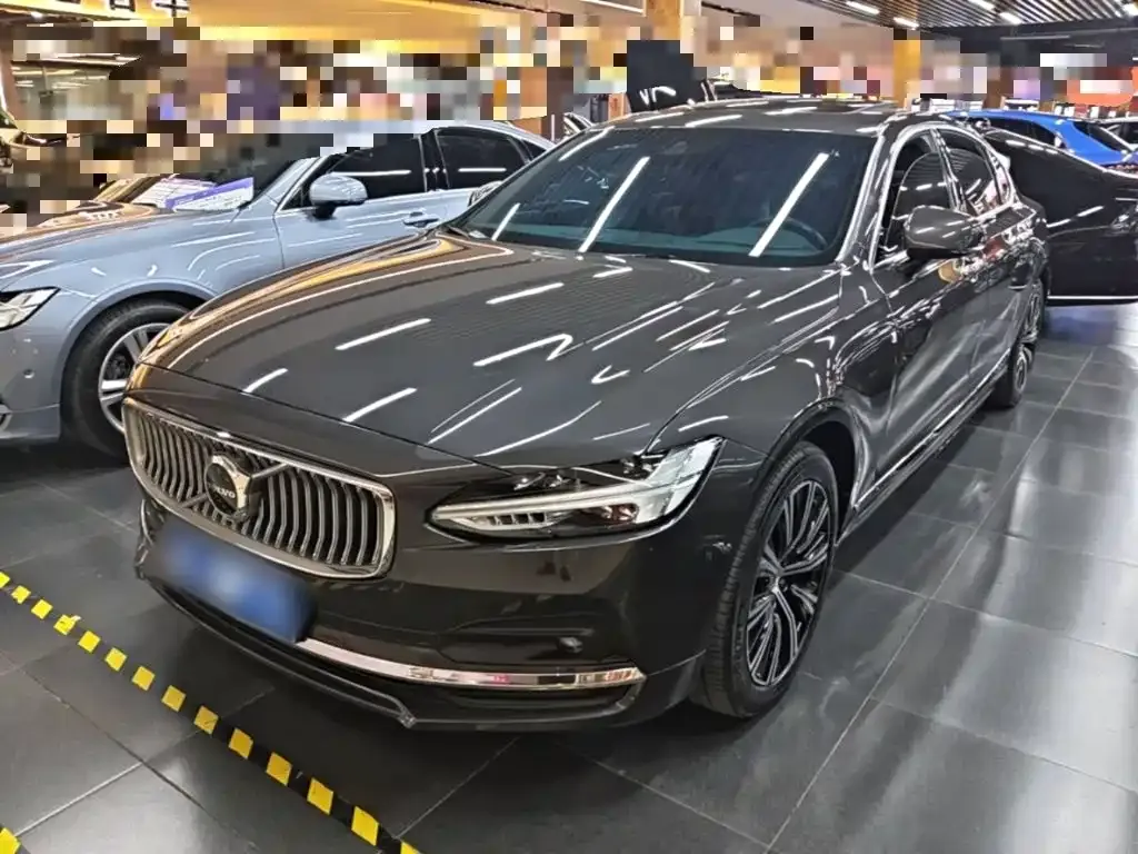 Volvo S90 — фото 3