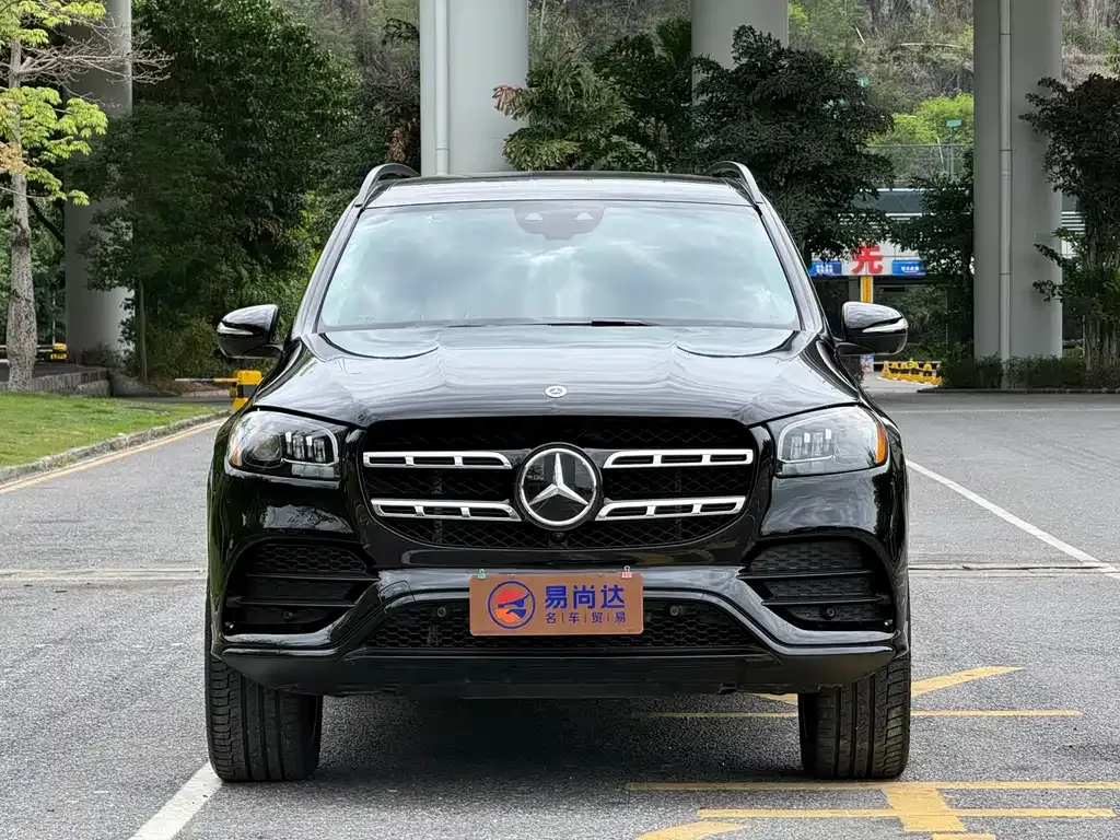 Mercedes-Benz GLS — фото 1
