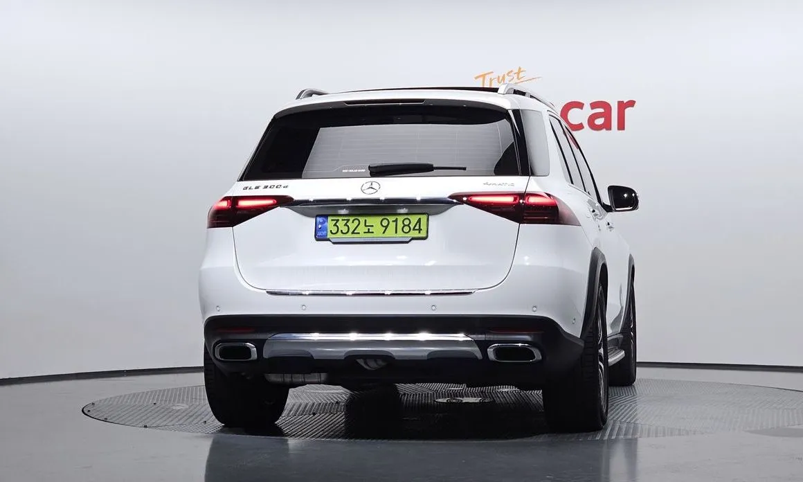 Mercedes-Benz GLE-Class — фото 4