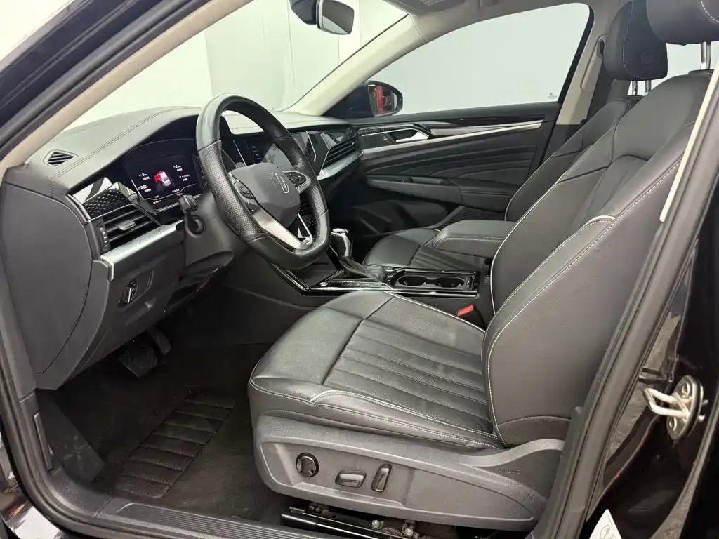 Volkswagen Passat — фото 9