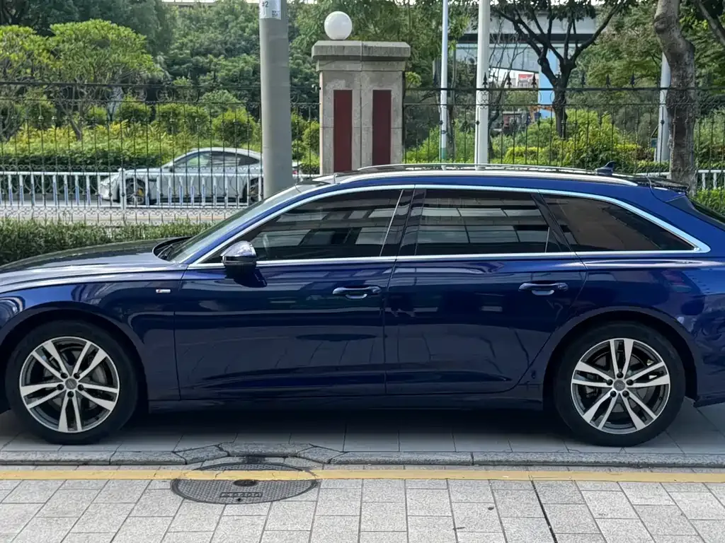 Audi A6 (Import) — фото 5