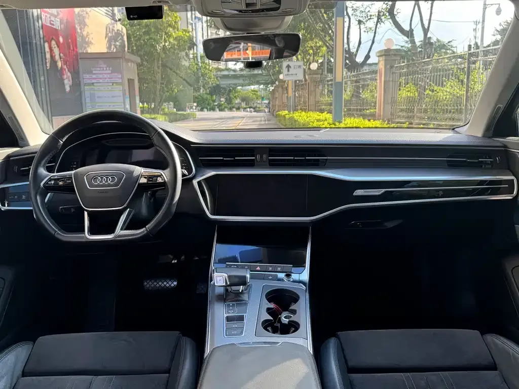Audi A6 (Import) — фото 4