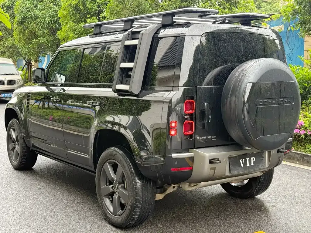 Land Rover Defender — фото 5