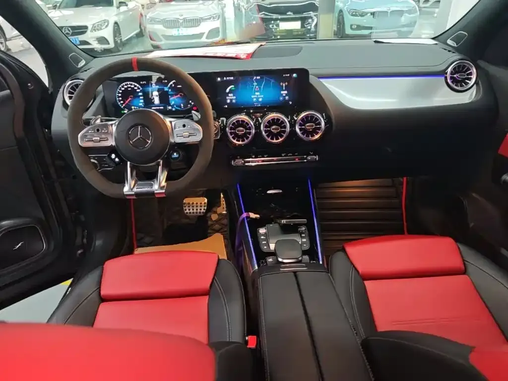 Mercedes-Benz GLA AMG — фото 8