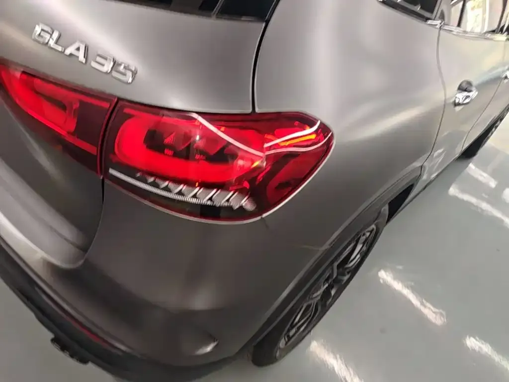 Mercedes-Benz GLA AMG — фото 2