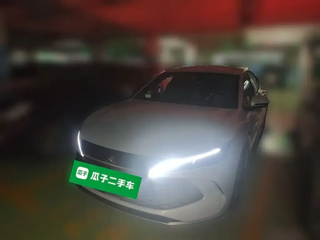 BYD Qin L — фото 1
