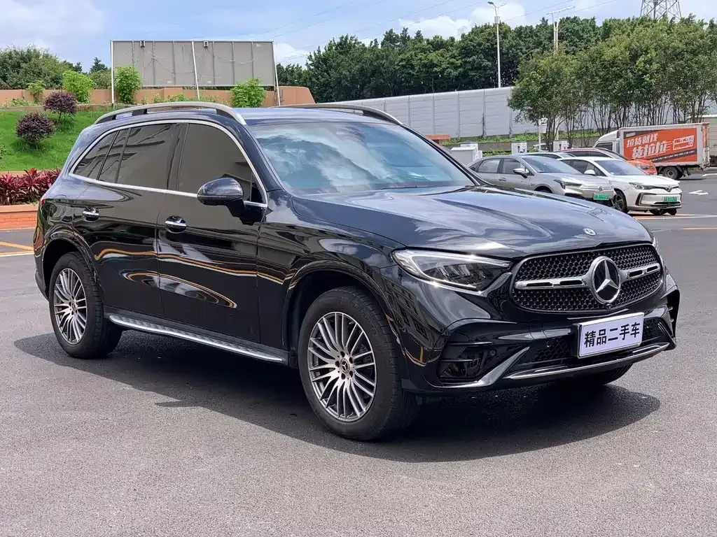 Mercedes-Benz GLC — фото 7