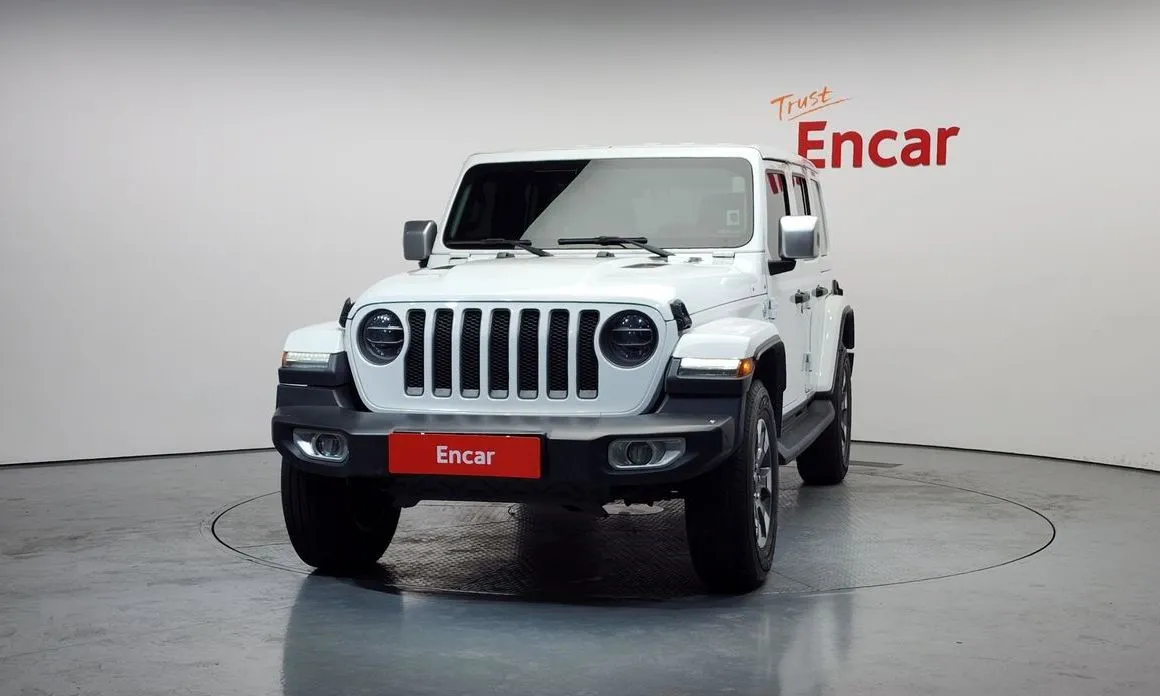 Jeep Wrangler — фото 8