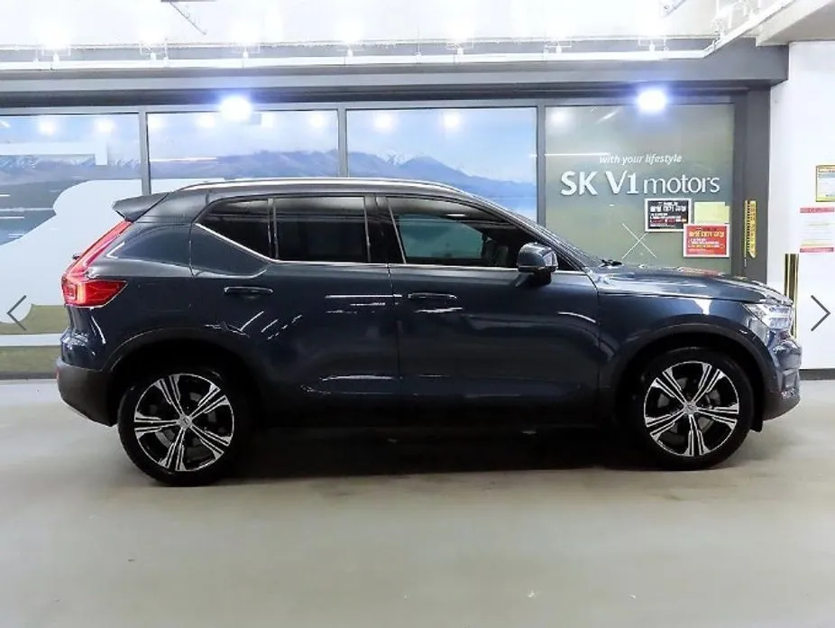 Volvo XC40 — фото 2